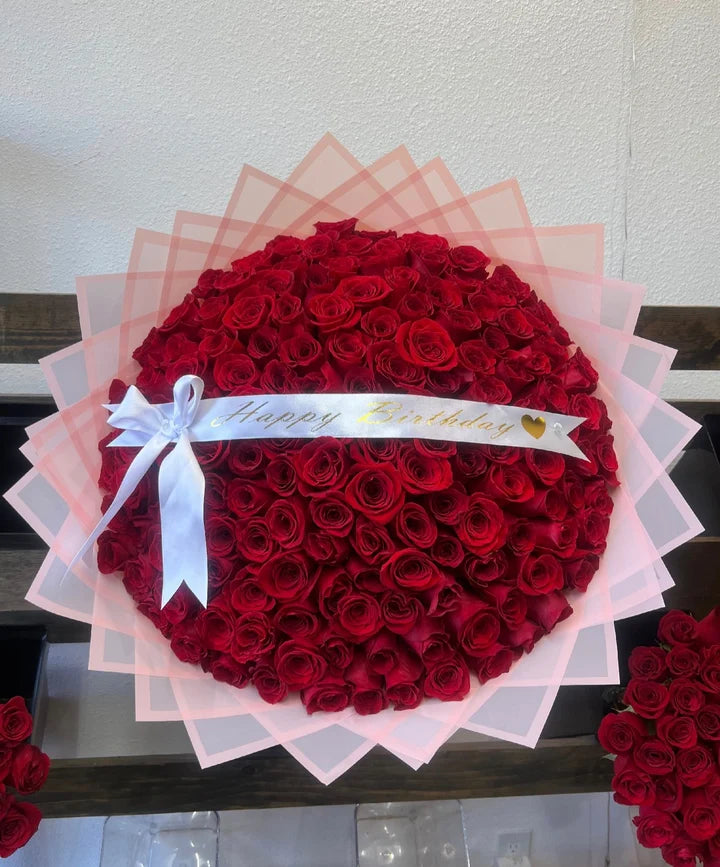 100 Red Roses On Pink Wrapping