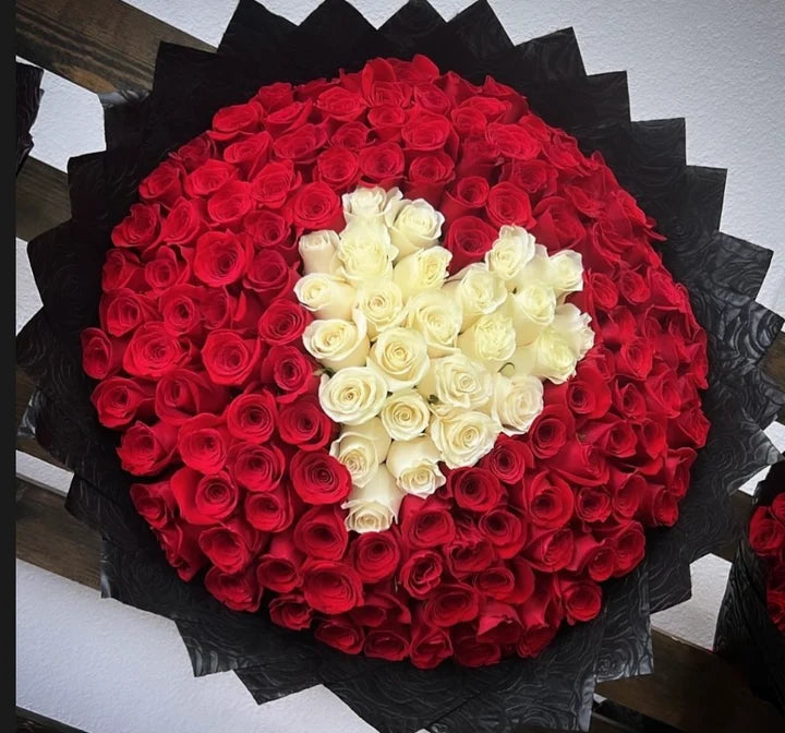 150 Red Roses White Heart