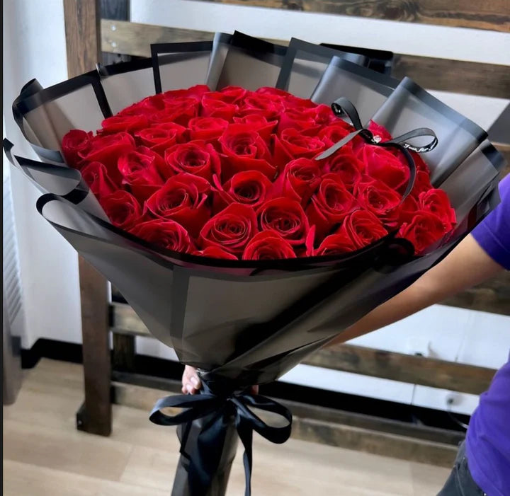 50 Red Roses Black Transparent Wrapping