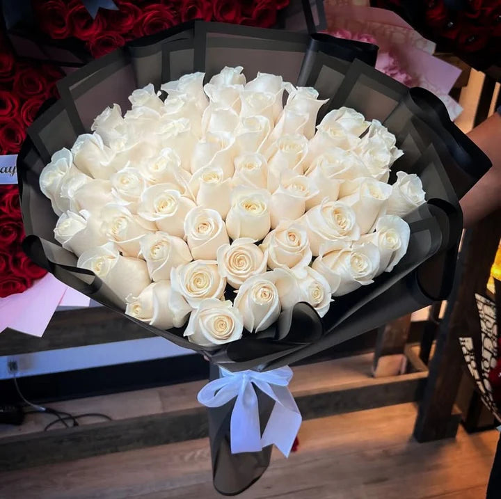 50 White Roses Black Transparent Wrapping